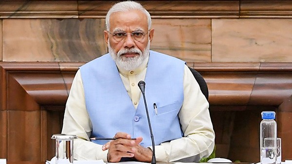 ದೇಶ- ದೇಶವಾಸಿಗಳನ್ನು ಕಂಪನಿಗಳ ಆಡಳಿತಕ್ಕೆ