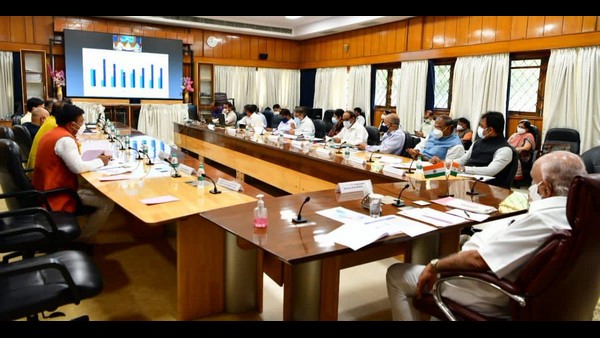 Aravind Limbavali Launched New Queue System To Book Beds For Covid-19 Patients Aravind Limbavali Launched New Queue System To Book Beds For Covid-19 Patients