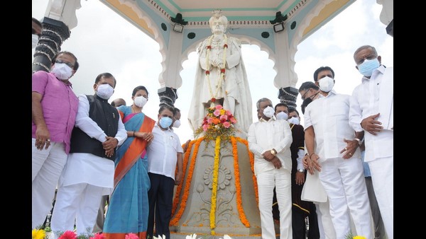 ಆಧುನಿಕ ಮೈಸೂರು ನಿರ್ಮಾಪಕ