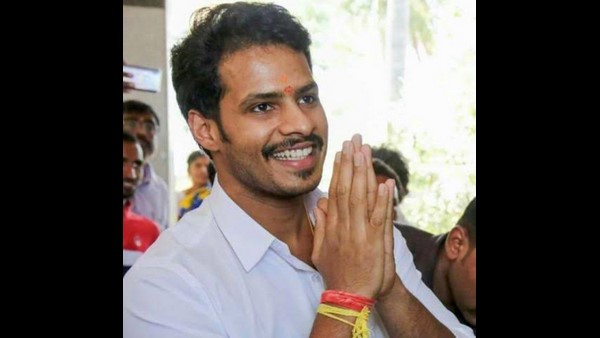 ನಿಖಿಲ್ ಕುಮಾರಸ್ವಾಮಿಯವರ ಸಿನಿಮಾಕ್ಕೆ ಸಂಬಂಧಿಸಿದ ಬೆಲೆಬಾಳುವ ವಸ್ತುಗಳಿವೆ