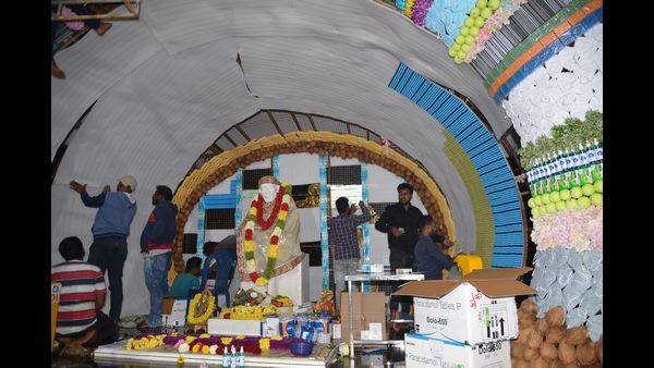 Guru Poornima: Ganesha with 3 lakh medicine decoration Guru Poornima: Ganesha with 3 lakh medicine decoration