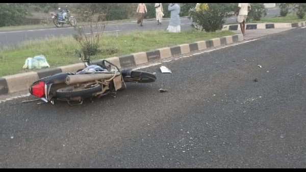 DCM Laxaman Savadi Sons Car Collided With Biker Died Due To Major Injury DCM Laxaman Savadi Sons Car Collided With Biker Died Due To Major Injury