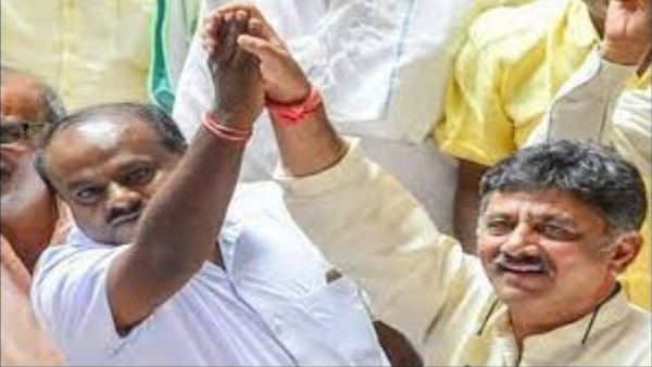 ನಿಮ್ಮನ್ನು ಮತ್ತು ನಿಮ್ಮ ಪಕ್ಷವನ್ನು ಇಲ್ಲದಂತೆ ಅಪ್ಪ ಮಕ್ಕಳು ಸೇರಿ ಮಾಡುತ್ತಾರೆ