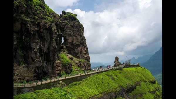 ಕರ್ನಾಟಕದಲ್ಲಿ ಮಾನ್ಸೂನ್ ರಜಾದಿನ
