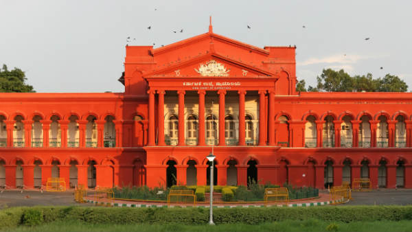 High Court instructs to submit an investigation report on the loss caused by the strike by the transport workers High Court instructs to submit an investigation report on the loss caused by the strike by the transport workers