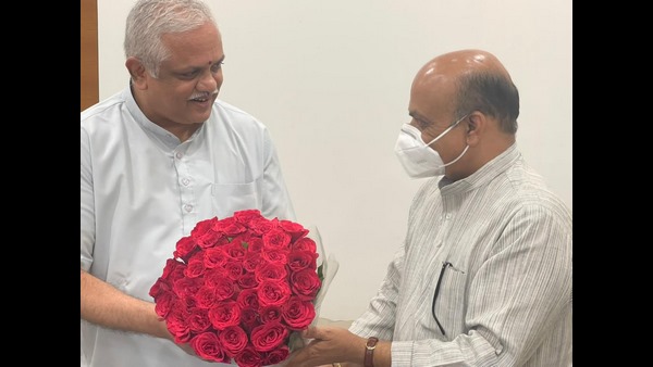 ಕೇಂದ್ರದ ನಾಯಕರೊಂದಿಗೆ ಚರ್ಚೆ ಮಾಡಿದ ಬೊಮ್ಮಾಯಿ