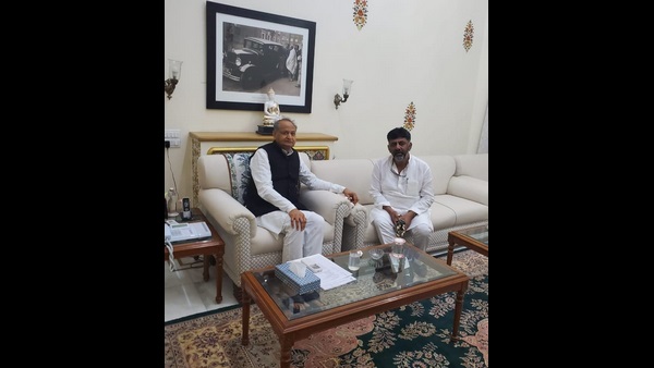 ಕಾಂಗ್ರೆಸ್ ನಾಯಕರಲ್ಲಿ ಕುತೂಹಲ ಮೂಡಿಸಿದ ಡಿಕೆಶಿ ಪ್ರವಾಸ!