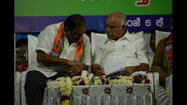 ಮಂತ್ರಿಸ್ಥಾನ ಸಿಗದ ಶಾಸಕರ ಬೆಂಬಲಿಗರಿಂದ ಧರಣಿ