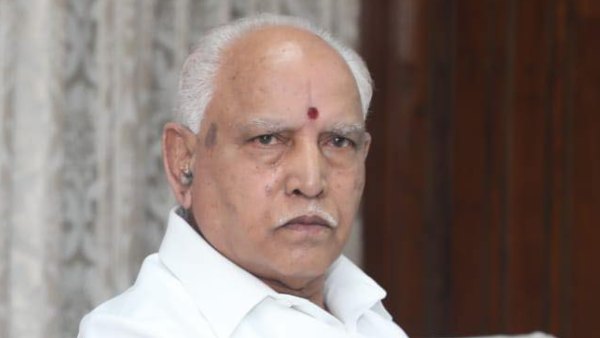 ಹೊಸ ಕಾರು ಖರೀದಿ ಮಾಡಿದ್ದಾರೆ