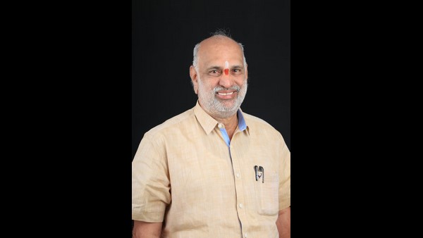 ಮಧ್ಯಾಹ್ನದ ಒಳಗೆ ಸ್ಪಷ್ಟ ಚಿತ್ರಣ