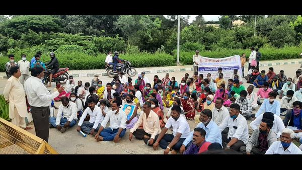 ಆಶ್ರಯ ಯೋಜನೆಯಡಿ ಬಡವರಿಗೆ ಹಂಚಿಕೆ
