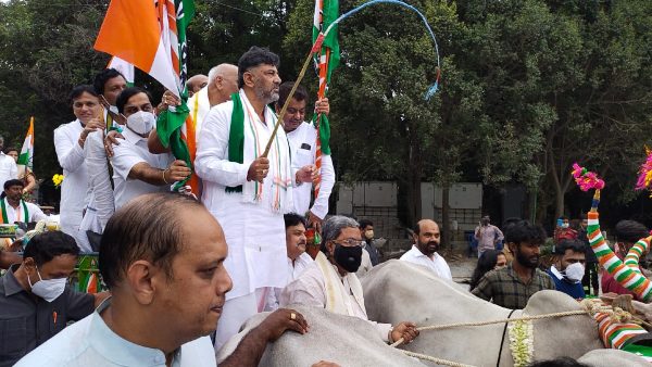 ಈ ಸರ್ಕಾರಕ್ಕೆ ಕಣ್ಣು, ಕಿವಿ ಇಲ್ಲ!