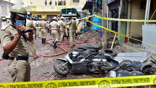 New Tharagupet Explosion tragedy: Police campaign against illegal fireworks in Bengaluru New Tharagupet Explosion tragedy: Police campaign against illegal fireworks in Bengaluru