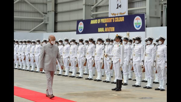 ರಾಷ್ಟ್ರಪತಿ ಬಣ್ಣ ಪಡೆದ ಭಾರತೀಯ ನೌಕಾಪಡೆ