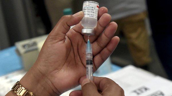 Mass Booster Doses Not Needed Says UK Covid-19 Vaccine Creator Mass Booster Doses Not Needed Says UK Covid-19 Vaccine Creator