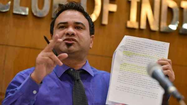 Allahabad High Court stays suspension order against Dr. Kafeel Khan Allahabad High Court stays suspension order against Dr. Kafeel Khan