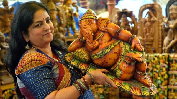 Demand for Ganesh Idol made of Various Metals at Chitakala Parishat Demand for Ganesh Idol made of Various Metals at Chitakala Parishat