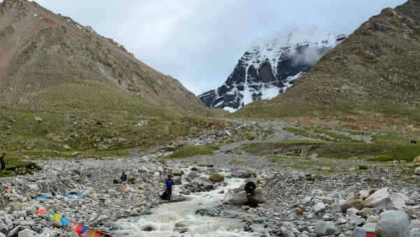 Three-day Kailash Yatra starts with limited number of devotees in J-Ks Bhaderwah 