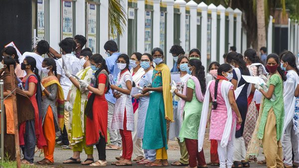 Tamil Nadu CM MK Stalin Introduces Bill To Exempt Tamil Nadu Students From NEET Exam Tamil Nadu CM MK Stalin Introduces Bill To Exempt Tamil Nadu Students From NEET Exam