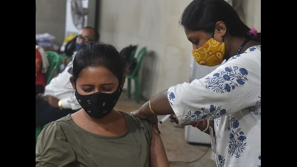 Centre promises 3,600 oxygen plants to tackle a possible Coronavirus Third wave Centre promises 3,600 oxygen plants to tackle a possible Coronavirus Third wave