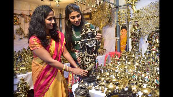 Bengaluru Arts and Craft Utsav at Chitrakala Parishat Bengaluru Arts and Craft Utsav at Chitrakala Parishat