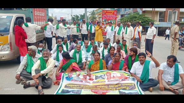 ಜಿಲ್ಲಾಧಿಕಾರಿಗಳಿಗೆ ಮನವಿ ಮಾಡಿದ್ದೇವು