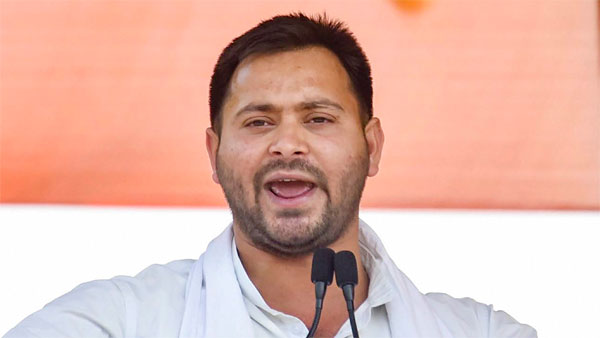 ಸ್ವಲ್ಪ ಪಿತಾ ಜಾನ್ ಬಗ್ಗೆಯೂ ಮಾತನಾಡಿ ಎಂದ ತೇಜಸ್ವಿ ಯಾದವ್