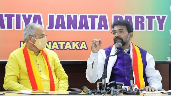 ಯಾವ ಪಾಡಿಗಾಗಿ ಕಾಂಗ್ರೆಸ್ ಸೇರಿದ್ದೀರಿ?