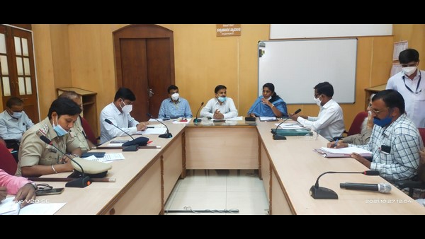 Chikkamagaluru: Deviramma Deepotsava Starts From 3 Nov to 6 Nov Following Covid-19 Guidelines Chikkamagaluru: Deviramma Deepotsava Starts From 3 Nov to 6 Nov Following Covid-19 Guidelines