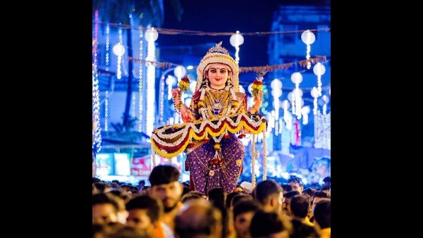 ಲಕ್ಷಾಂತರ ಜನ ಕುದ್ರೋಳಿ ದೇವಸ್ಥಾನಕ್ಕೆ ಭೇಟಿ