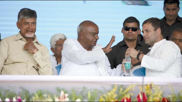 ಜೆಡಿಎಸ್ ಅನ್ನು ಬಿಜೆಪಿಯ ಬಿ ಟೀಂ ಎಂದು ರಾಹುಲ್ ಗಾಂಧಿ ಲೇವಡಿ