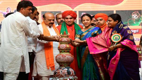 ಕಿತ್ತೂರು ರಾಣಿ ಚೆನ್ನಮ್ಮ ಬಗ್ಗೆ ಸ್ಮರಿಸಿದ ಸಿಎಂ