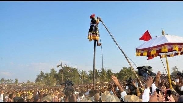 ದಸರಾ ವೇಳೆ 3 ಕಾರ್ಣಿಕ: ಒಂದೊಂದರಲ್ಲಿ ಒಂದೊಂದು ಭವಿಷ್ಯ