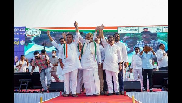 ಗೌರಾಪುರ ಗುಡ್ಡವನ್ನು ನುಂಗಿ ಹಾಕಲು ಇವರು ಹೊರಟಿದ್ದಾರೆ