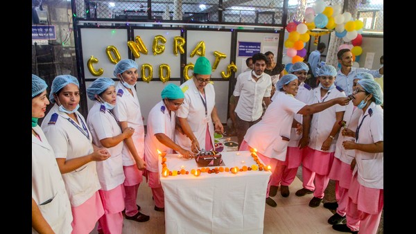 100 ಕೋಟಿ ಡೋಸ್ ಲಸಿಕೆ ವಿತರಣೆ ಮಾಹಿತಿ