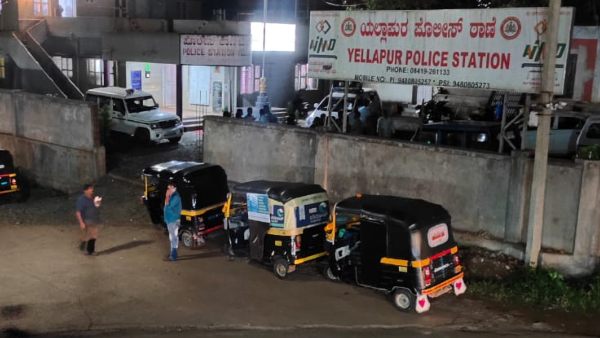 ಹೆಬ್ಬಾರ್ ಬಲಗೈ ಬಂಟ