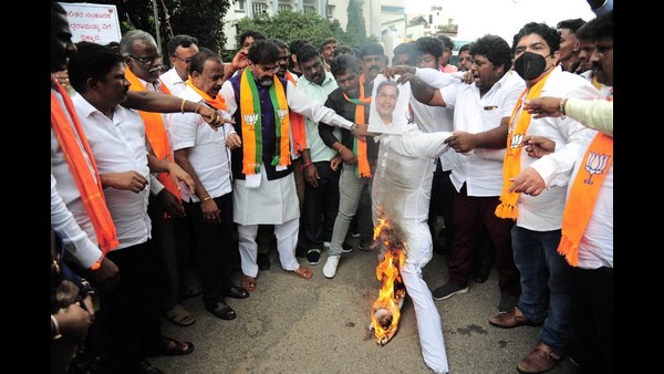 ಜೆಡಿಎಸ್ ನಾಯಕರ ವಿರುದ್ಧ ಪರೋಕ್ಷ ವಾಗ್ದಾಳಿ!