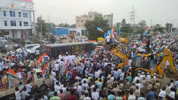 ಮೂರು ಪಕ್ಷಗಳ ಅಭ್ಯರ್ಥಿಗಳು ಸ್ಥಳೀಯರಲ್ಲ!