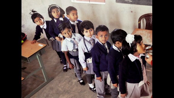 ಕಾರ್ಪೋರೇಟ್ ಶಾಲೆಗಳ ಚಿತ್ರಣ