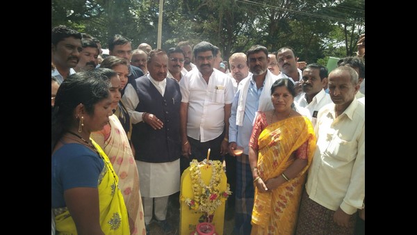 Chitradurga: Drinking Water To 90 Lakh Households In The State Under The Jal Jeevan Mission; Minister KS Eshwarappa Chitradurga: Drinking Water To 90 Lakh Households In The State Under The Jal Jeevan Mission; Minister KS Eshwarappa