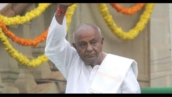 ಕೇದಾರನಾಥದ ಅಭಿವೃದ್ದಿ ಕಾರ್ಯಗಳನ್ನು ಪರಿಶೀಲನೆ ಮಾಡುತ್ತಿದ್ದೇನೆ