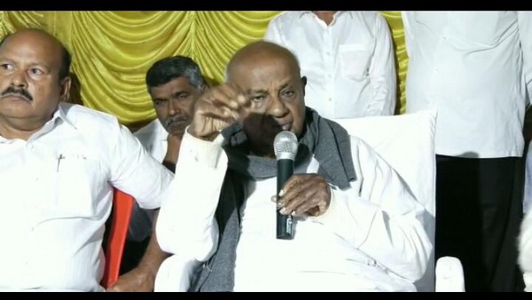 ಪಕ್ಷಕ್ಕೆ ದುಡಿದ ನೂರಾರು ಕಾರ್ಯಕರ್ತರಿದ್ದಾರೆ
