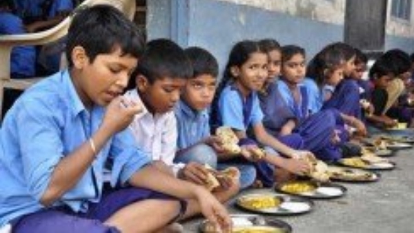 Useful News: Egg, banana for karnataka school childrens Useful News: Egg, banana for karnataka school childrens