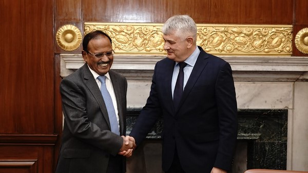 ಅಫ್ಘಾನ್ ನೆಲದಲ್ಲಿ ಮುಕ್ತ ಸರ್ಕಾರ ರಚನೆಯ ಅಗತ್ಯ