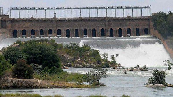 ಸಂಕಷ್ಟಕ್ಕೆ ಸಿಲುಕಿದ ರೈತರು
