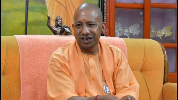 ಯೋಗಿ ಆದಿತ್ಯನಾಥ್ ವಿರುದ್ಧ ವಾಗ್ದಾಳಿ