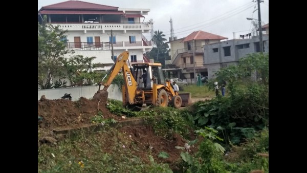 ದಿನದಿಂದ ದಿನಕ್ಕೆ ಬೆಳೆಯುತ್ತಿರುವ ಗೋಣಿಕೊಪ್ಪಲು