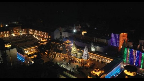 ಪ್ರತ್ಯೇಕ ಪವರ್ ಗ್ರಿಡ್ ಅನ್ನು ಹಾಕಲಾಯಿತು