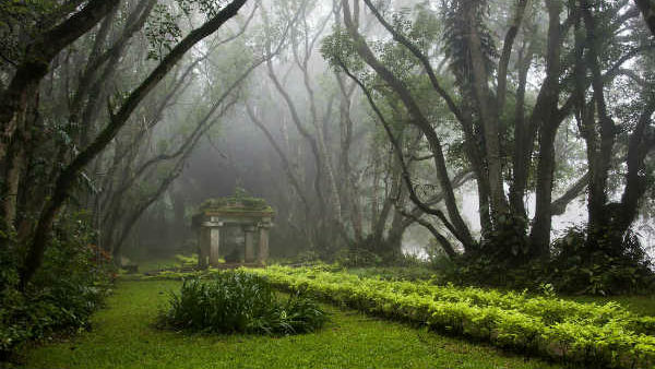 Chikkaballapura: Tourists Entry Restricted to Nandi Hills During Weekends Chikkaballapura: Tourists Entry Restricted to Nandi Hills During Weekends