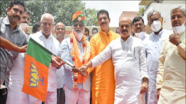 ಸಚಿವ ಸ್ಥಾನಕ್ಕೆ ರಾಜೀನಾಮೆ ಕೊಟ್ಟರು